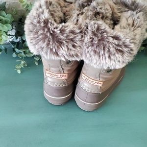 Toddler snow boot 8